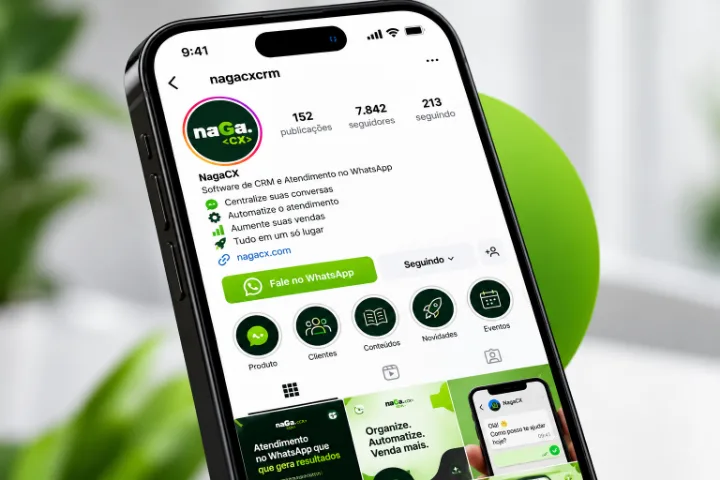 Perfil da NagaCX no Instagram com o botão “Fale no WhatsApp” na bio